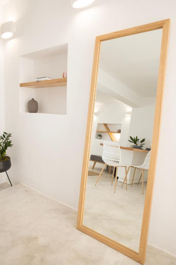 Valery Suites Firá Buitenkant foto