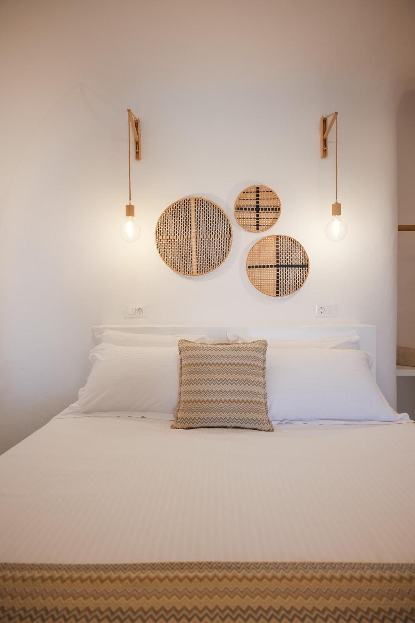Valery Suites Firá Buitenkant foto