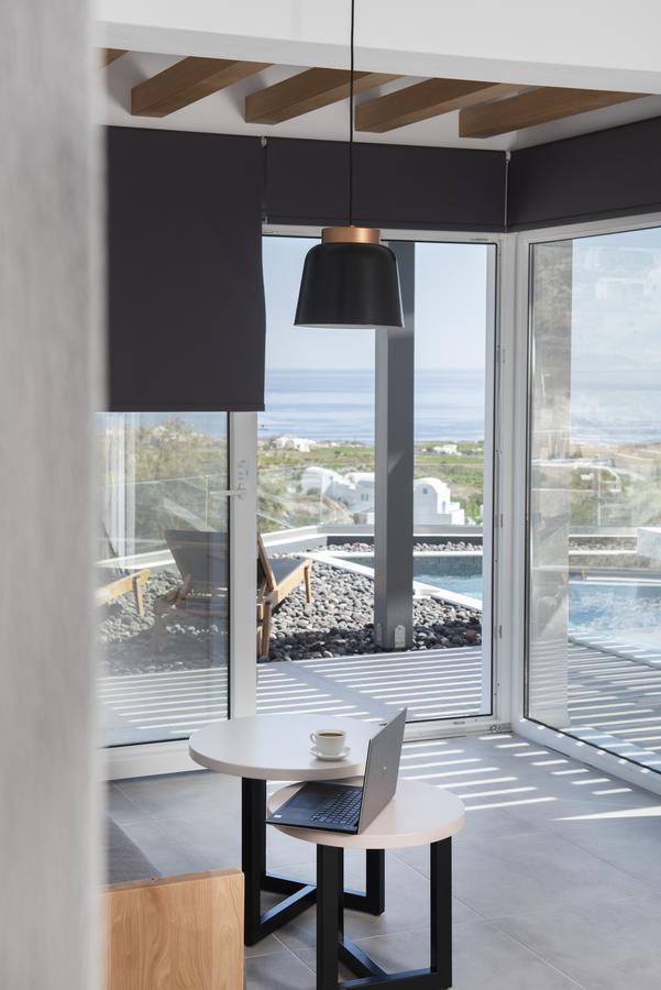 Valery Suites Firá Buitenkant foto